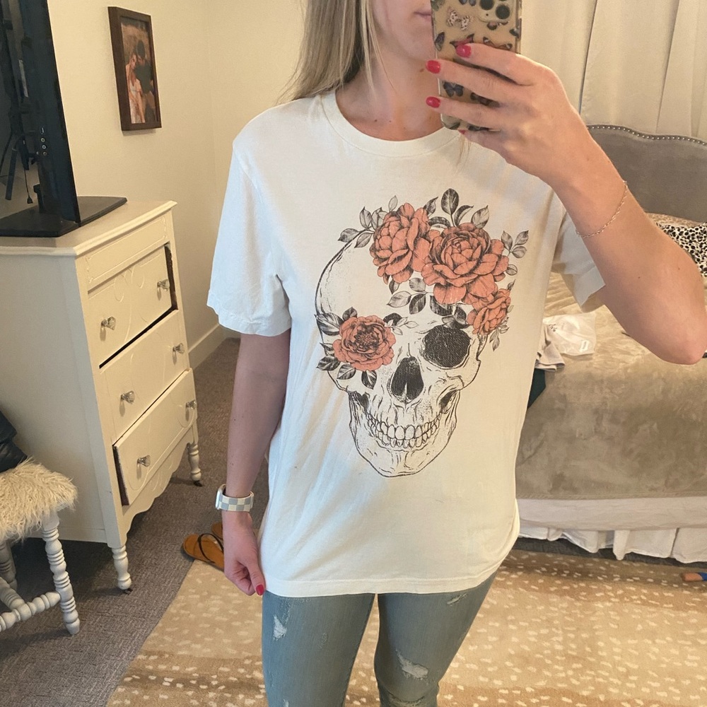 Floral skeleton t shirt